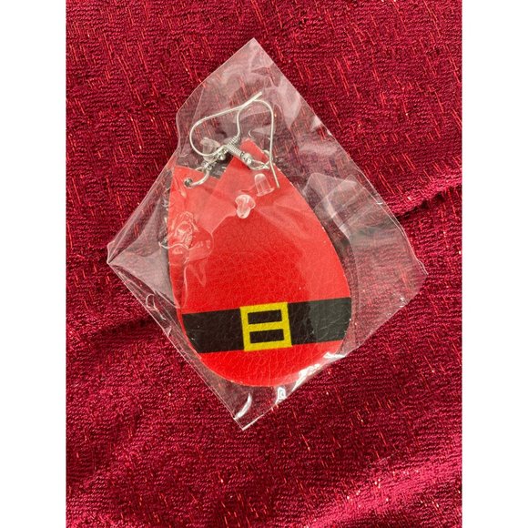 Set of 6 Christmas Tear Drop Earrings So Cute For Holiday Wear Dress Them Up Or‎ - Picture 7 of 8